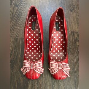 Style & Co Anyetta Red LEATHER Heels with Bows Sz 9